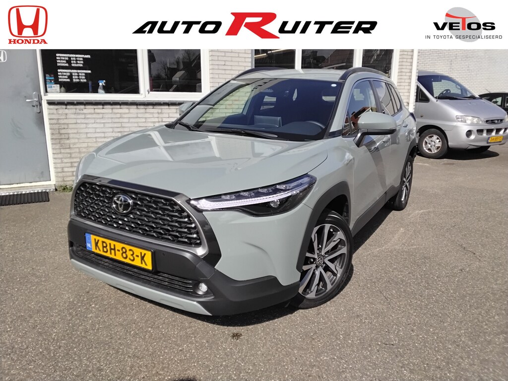 Toyota Corolla Cross Hybrid 140 Style elektrische achterklep PDC