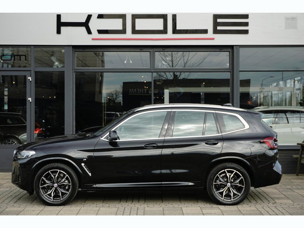 BMW X3 xDrive20i Business Edition Plus M-Sport | Pano | LASER | trekhaak