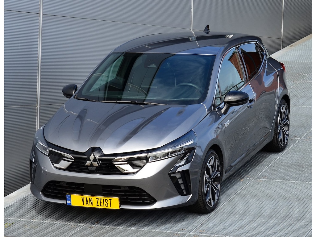 Mitsubishi Colt HEV 1.6 A/T FIRST EDITION | FULL HYBRID | ADAPTIEF CRUISE | STUUR & STOELVERWARMING | ALL SEASON BANDEN | FABRIEKSGARANTIE TOT 26-03-2032* | ALL IN RIJKLAARPRIJS
