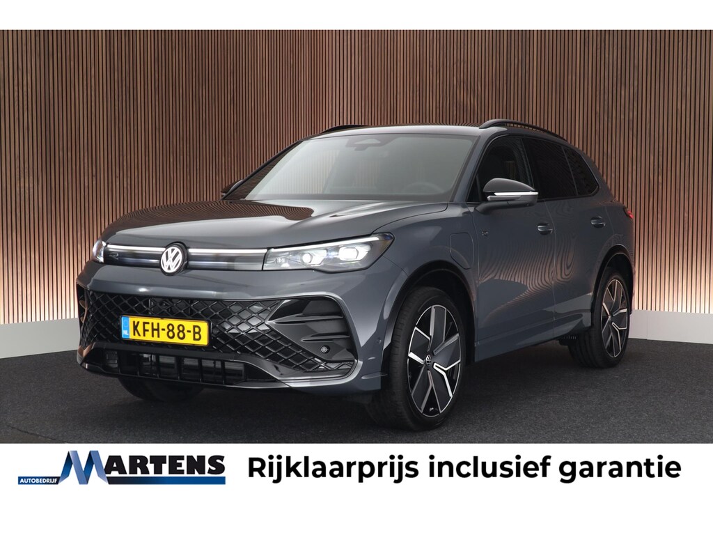 Volkswagen Tiguan 1.5 272pk eHybrid R-Line Business Black Style 360Camera Head-Up Keyless Massage Carplay