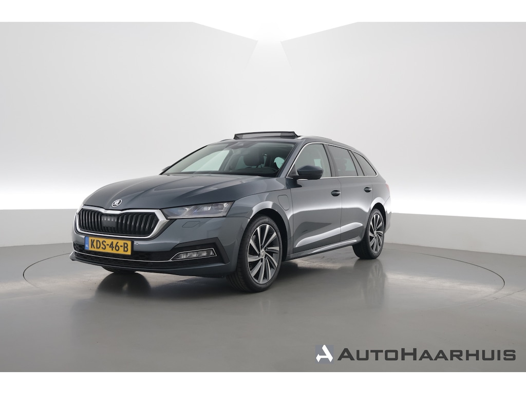 Skoda Octavia Combi 1.4 TSI iV PHEV Business Edition Plus | Rijklaar!! |SOH 91% | Pano | HUD | Stoel- Stuurverw. | Memory Seats | Camera | Adapt. Cruise