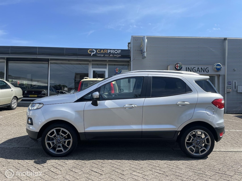 Ford EcoSport 1.0 125pk Titanium Dealer onderhouden