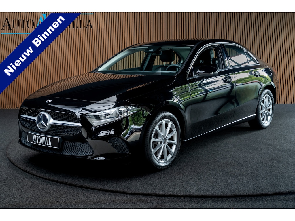 Mercedes-Benz A-klasse 250 e Business Line Leer Navi Carplay PTS Elektr. trekhaak Stoelverwarming Dab Climate Cruise LM velgen