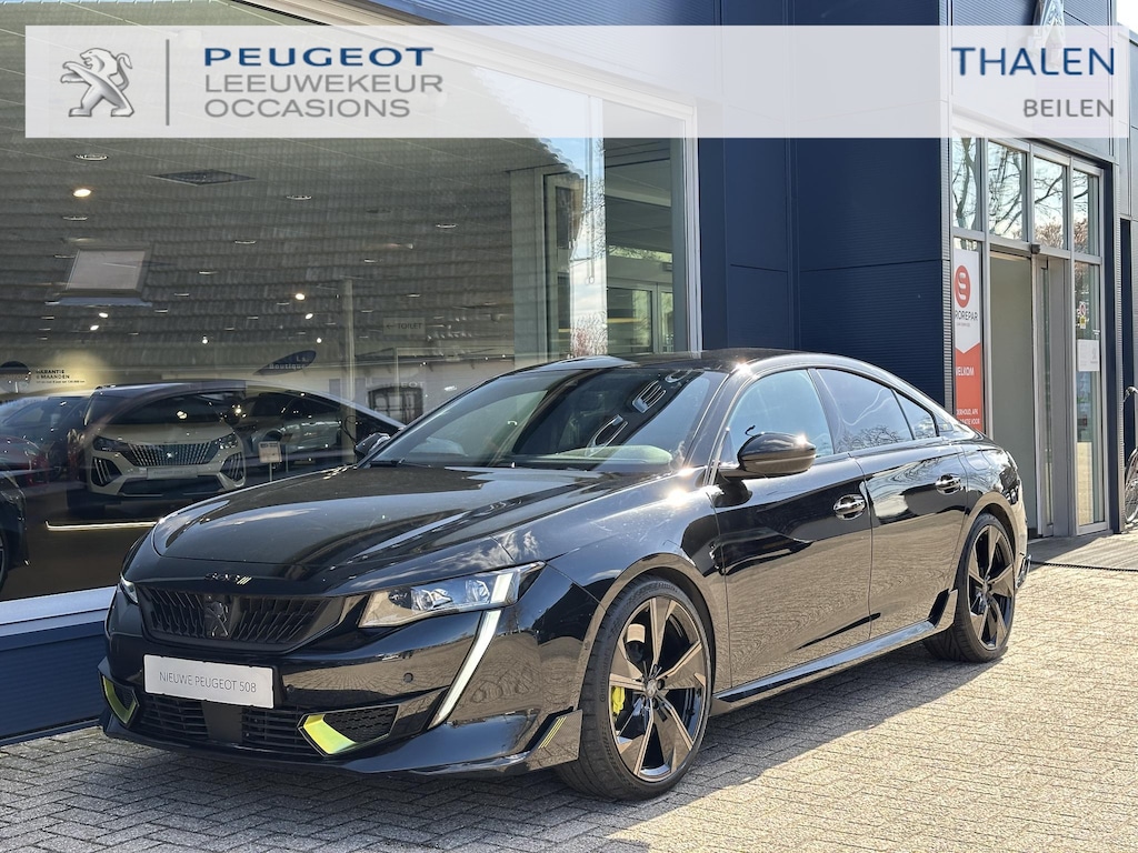 Peugeot 508 1.6 HYbrid Peugeot Sport Engineered | PSE Sport Uitvoering | 360 PK | 4x4 Aandrijving | FOCAL Audio | 360 Graden Camera | 20" Lichtmetalen Velgen | Sportonderstel | Alcantara -Lederen Bekleding | Elektrische Stoelverstelling | Navigatie | Keyless Entry | Full LED Verlichting | Digitaal Dashboard | Adaptieve Cruise Control | Climate Control |