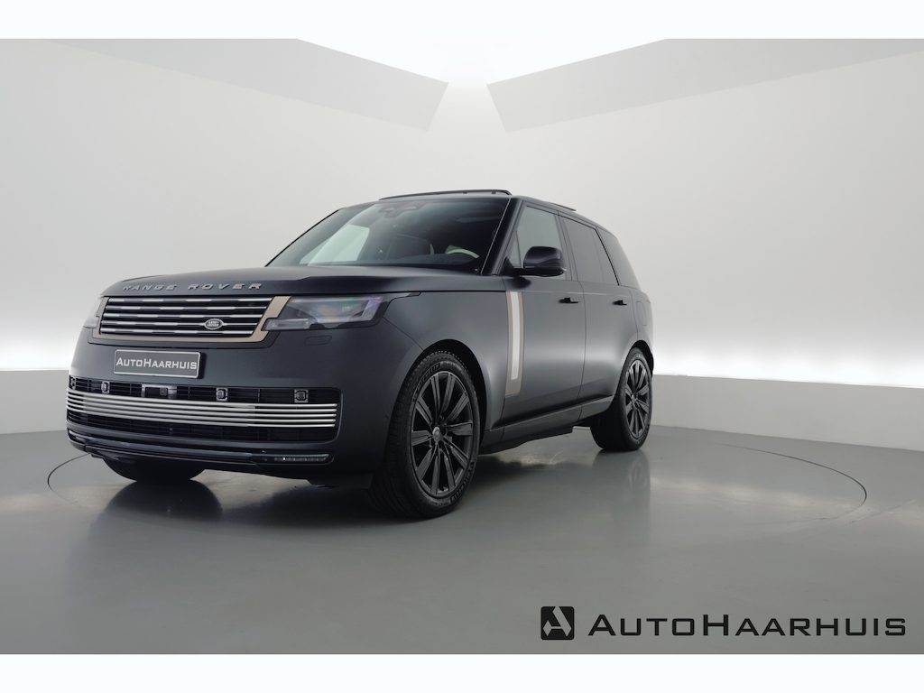 Land Rover Range Rover P550e SV PHEV | Rijklaar! | MATT Britisch Racing Green | 23'' | Pano | Entertainment Achter | Comfort pack
