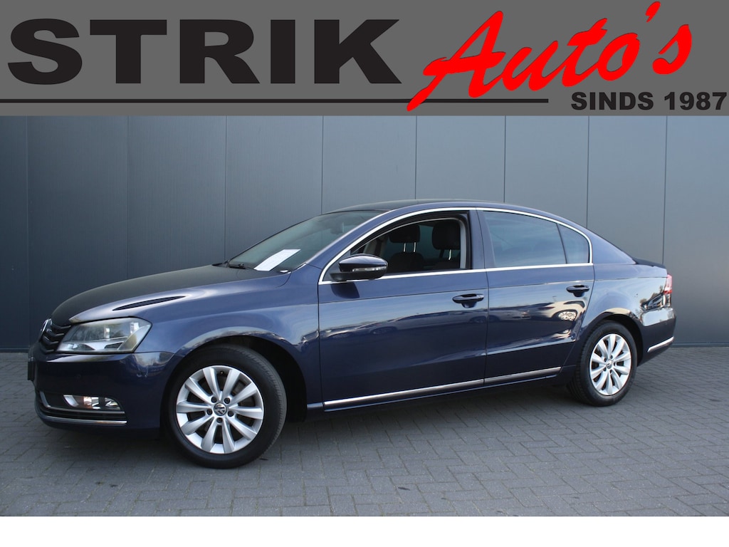 Volkswagen Passat 1.6 TDI Comfortline Executive Edition Bluemotion NAVIGATIE - SCHUIFDAK - PDC - CRUISE CONTROL