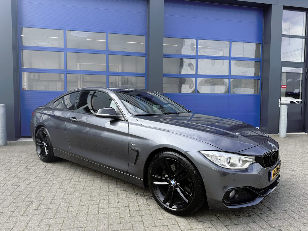 BMW 4-Serie Coupé 428i 245pK Automaat| Leder| Achteruitrijcamera| High Executive