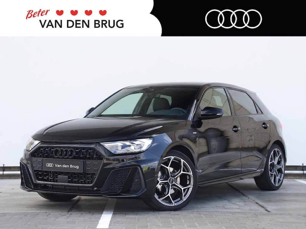 Audi A1 Sportback 35 TFSI S edition 150 pk | Verwarmbare voorstoelen | Parkeersensoren | Camera | Getint glas achter | 18'' velg | Sfeerverlichting |
