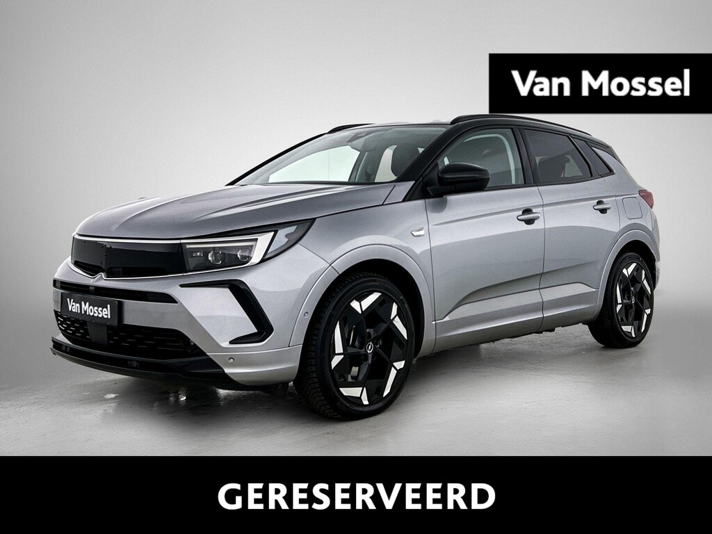 Opel Grandland 1.6 Turbo Plug-In Hybrid 4x4 GSe | Camera | Navigatie | 300pk! |