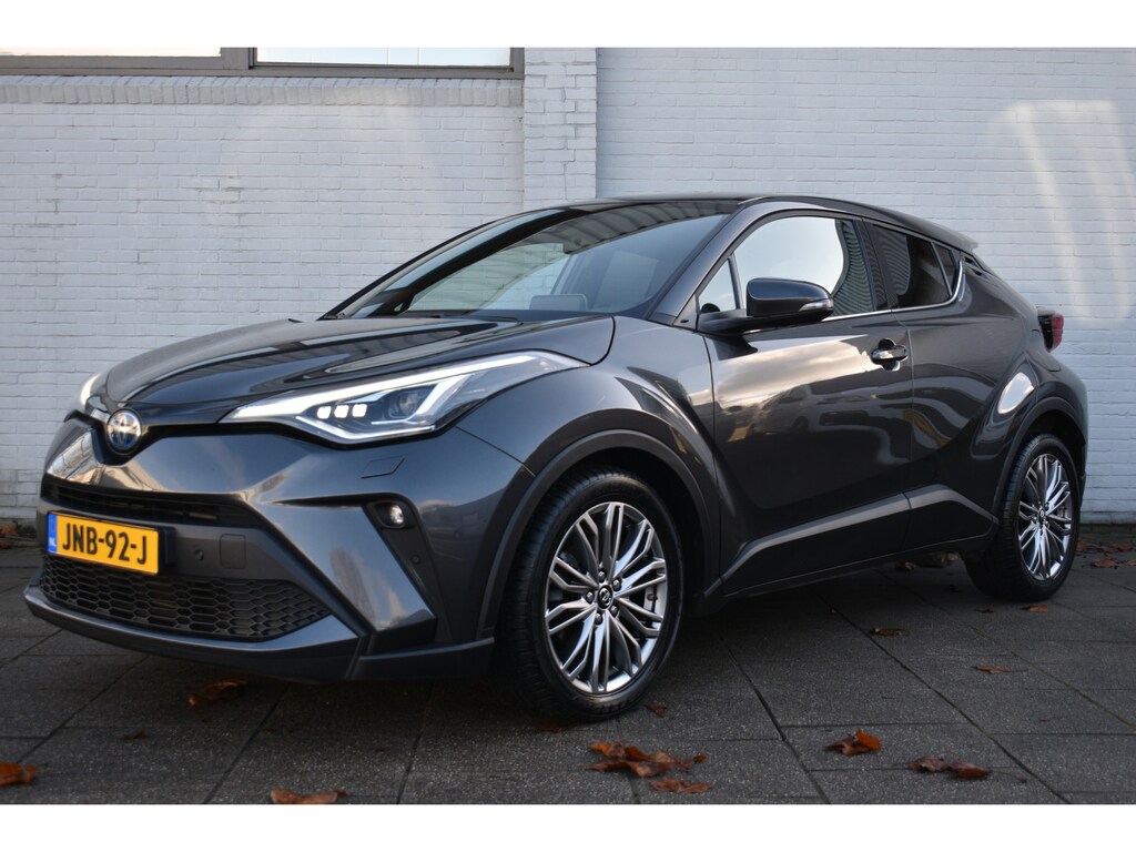 Toyota C-HR / C-HR+ 1.8 Hybrid Executive Limited Automaat 122pk | LED-koplampen | BSM | PDC vóór- & achter | Stuurverwarming |