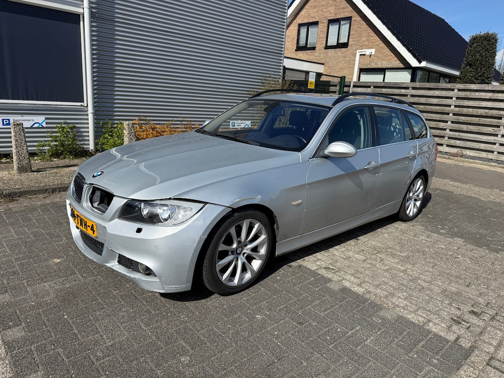 BMW 3-Serie Touring 325i Dynamic Executive automaat Bj:2005