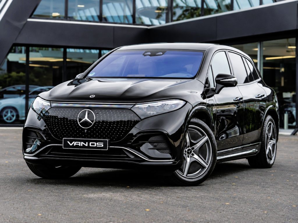 Mercedes-Benz EQS SUV 450 4MATIC AMG Line | Superscreen | Luchtvering | Massage | Pano