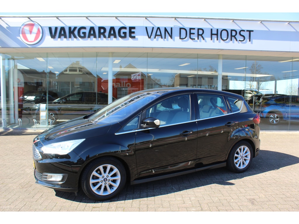 Ford C-Max 1.0-125pk Titanium. Goed onderhouden hoogzitter ! Autm. airco dual, LM wielen, elektr. achterklep, cruise control, navigatie, telefoonvoorb., panoramadak, metallic lak, voorraamverwarming etc.