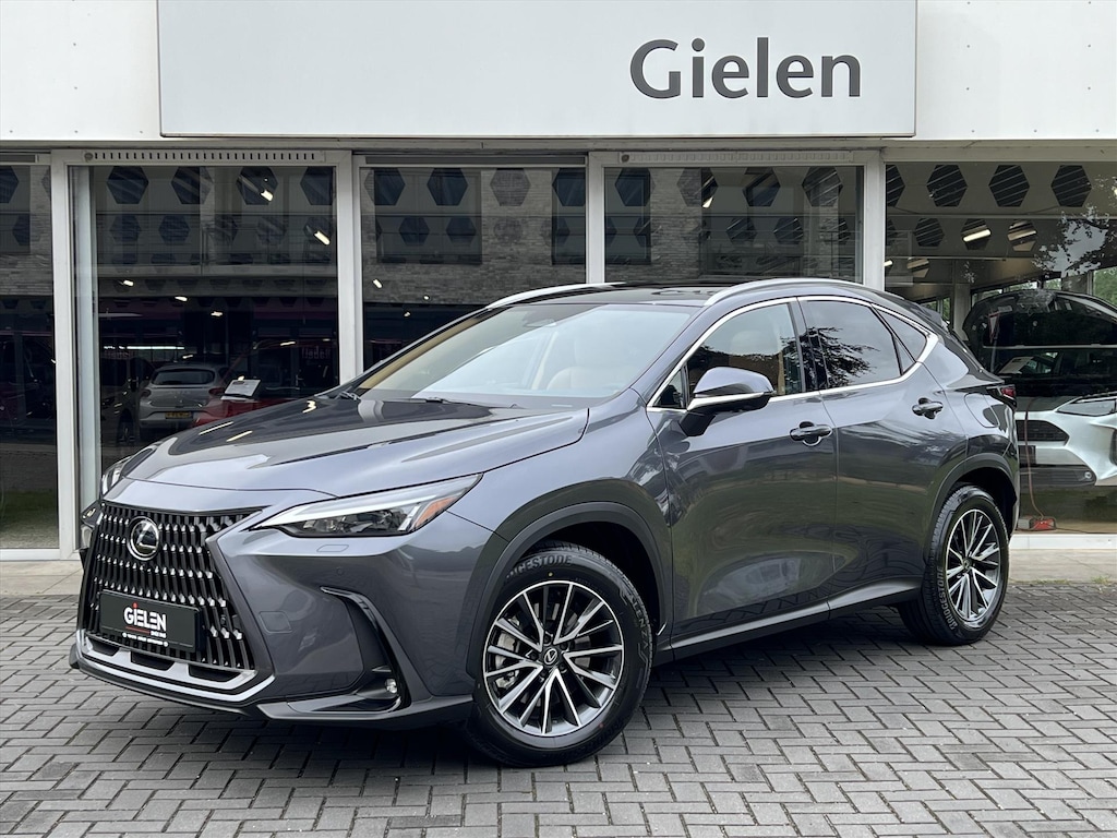 Lexus NX 450h+ Executive Line | Panoramadak, Head up display, 18 inch, Leer, Geheugenfunctie, 360 camera, Stoelventilatie
