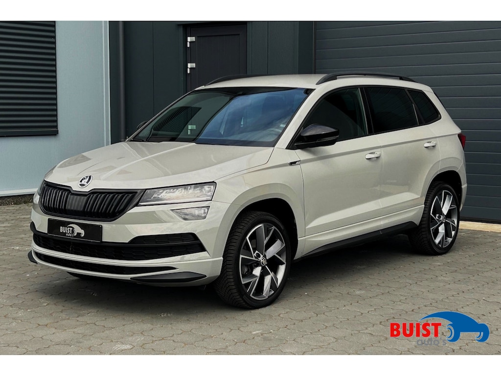Skoda Karoq 1.5 TSI ACT 150pk DSG Sportline LED 19" KEYLESS WINTERPAKKET