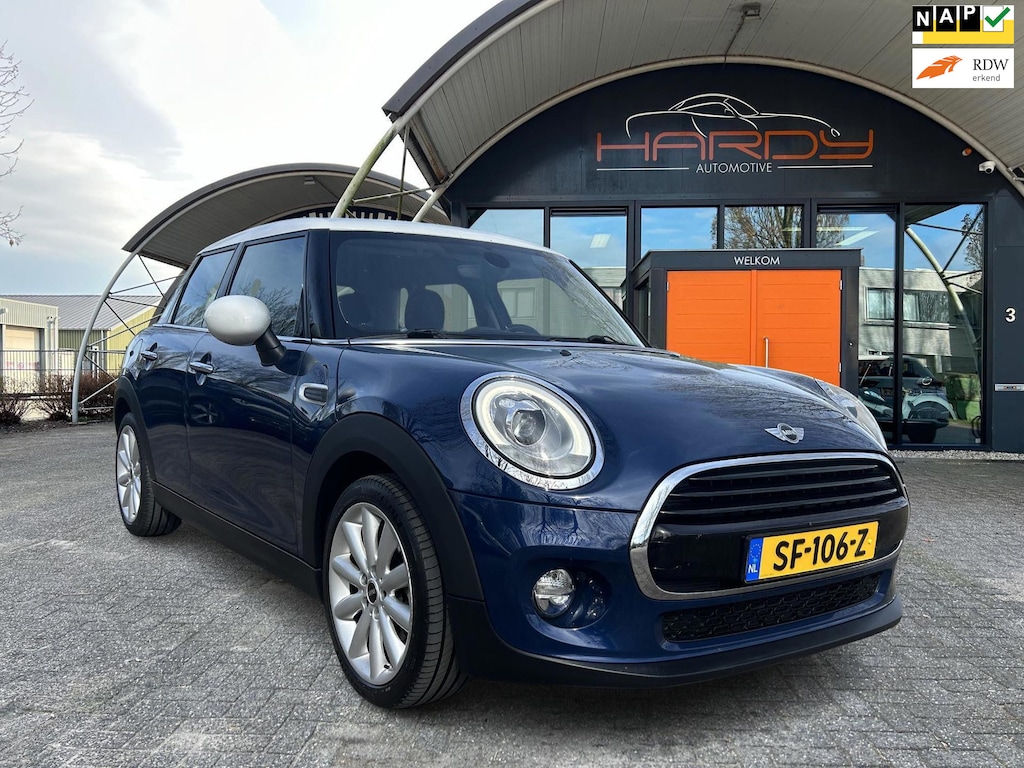 MINI Cooper Mini 1.5 Serious Business NAVI LED 1e EIG RIJKLAARPRIJS