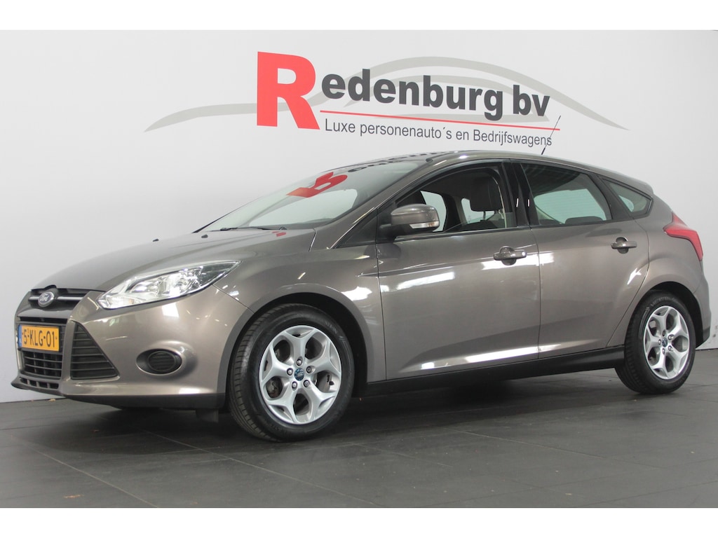 Ford Focus 1.0 EcoBoost Trend - Navi / Bluetooth / Trekhaak
