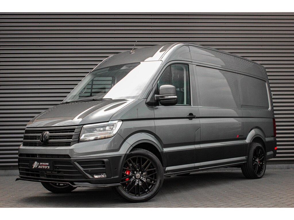 Volkswagen Crafter 2.0 TDI L3H3 Highline LED / XENON / APPLE CARPLAY / NAVIGATIE / DSG / FULL BLACK / 140PK / AUTOMAAT / 3-ZITS