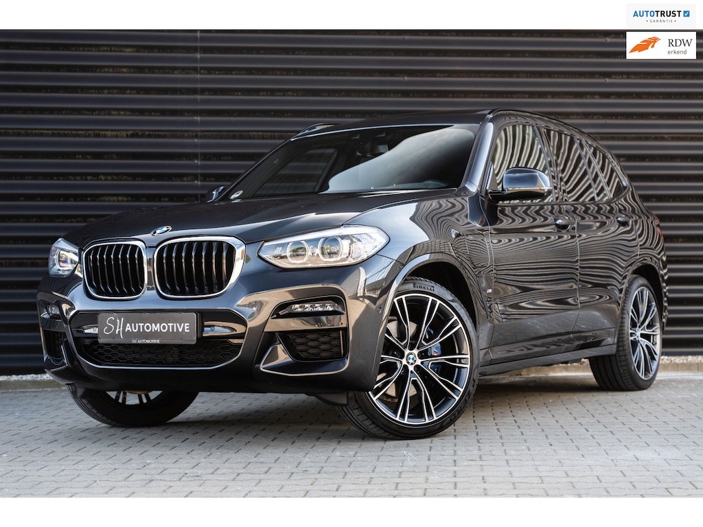 BMW X3 XDrive30e M Sport / PANO / LEDER / 360 / HUD / TREKHAAK