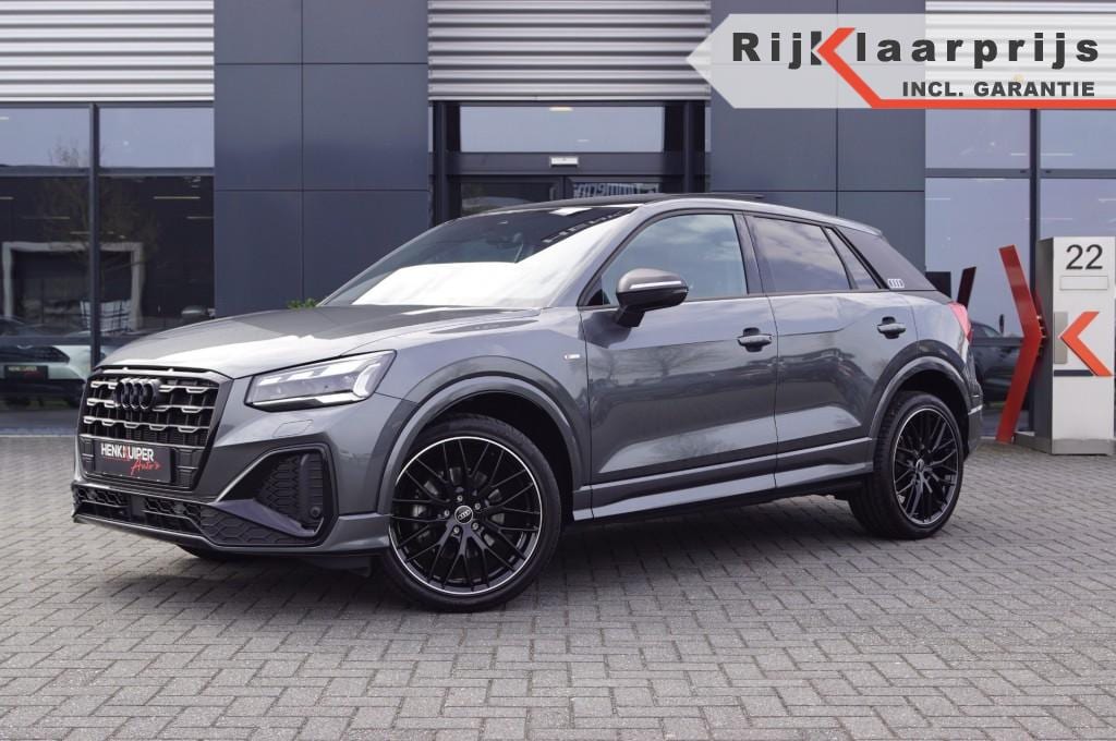 Audi Q2 35 TFSI S-Tronic S-Line / Panodak / Leer ruitmotief/Navi /Camera/ 19 Inch LM