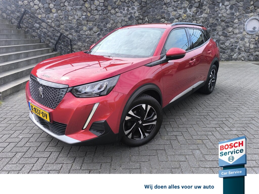 Peugeot 2008 1.2 PureTech Allure Trekhaak, Carplay, DAB, Navi, Camera, climate en cruise control, 1e eigenaar