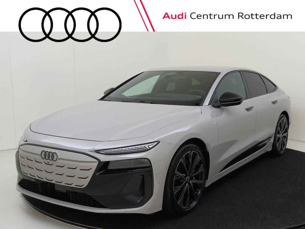 Audi A6 Sportback  e-tron S edition performance 100 kWh | Tech Pro | 21 inch LM velgen | Head-Up display | Bang & Olufsen soundsysteem | Verwambaar stuurwiel