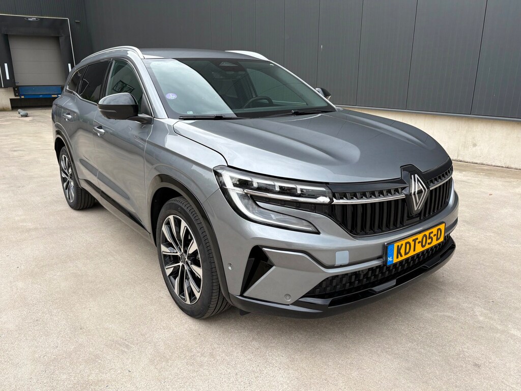 Renault Espace E-Tech full hybrid 200 techno 7p.