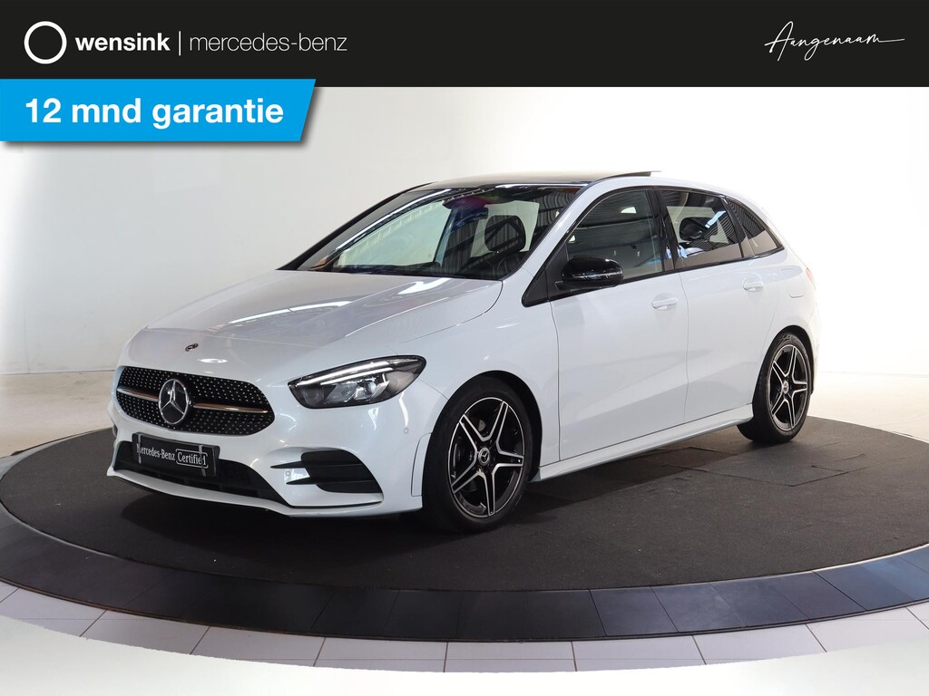 Mercedes-Benz B-klasse 180 Advantage | Night | Widescreen | Panoramadak | Trekhaak | Stoelverwarming |
