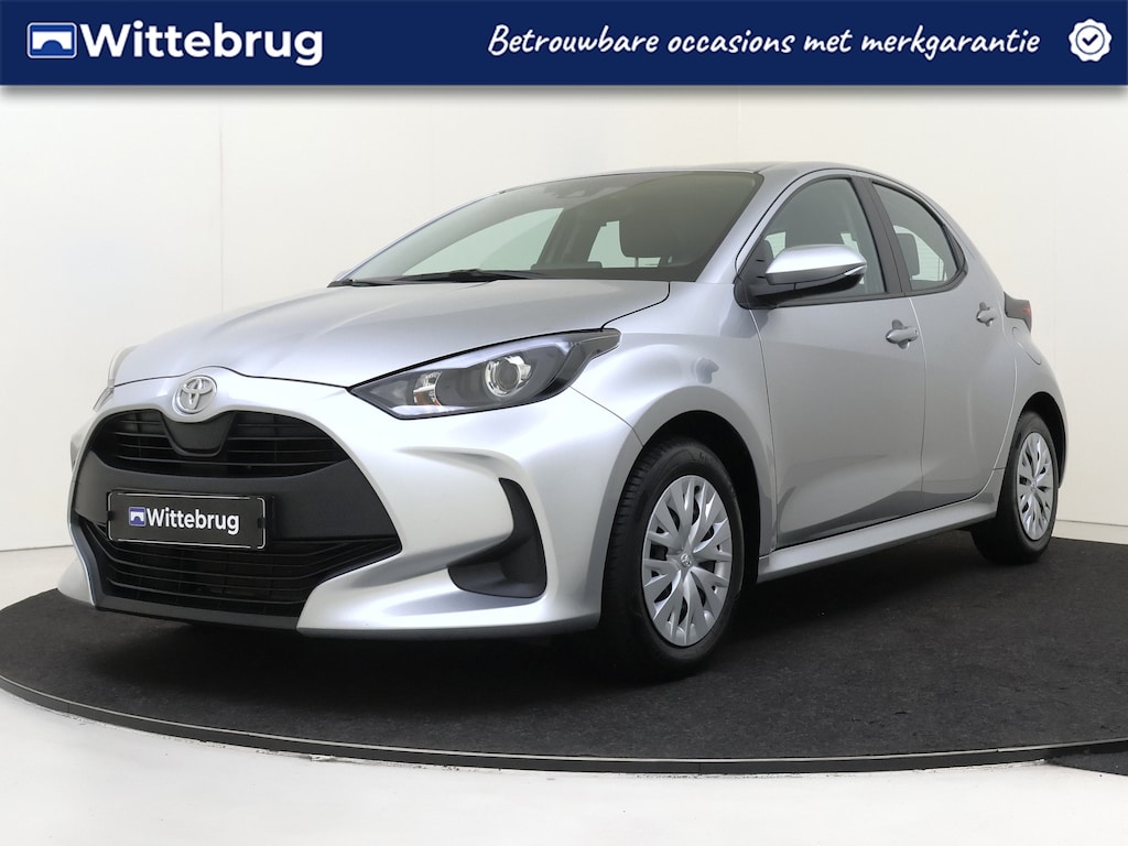 Toyota Yaris 1.5 VVT-i Active YP