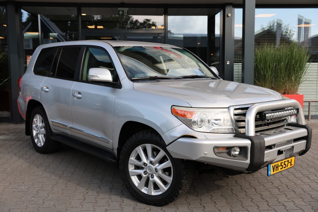 Toyota Land Cruiser 4.5 D EXECUTIVE A/T VAN N1 MAG 9000 KG TREKKEN