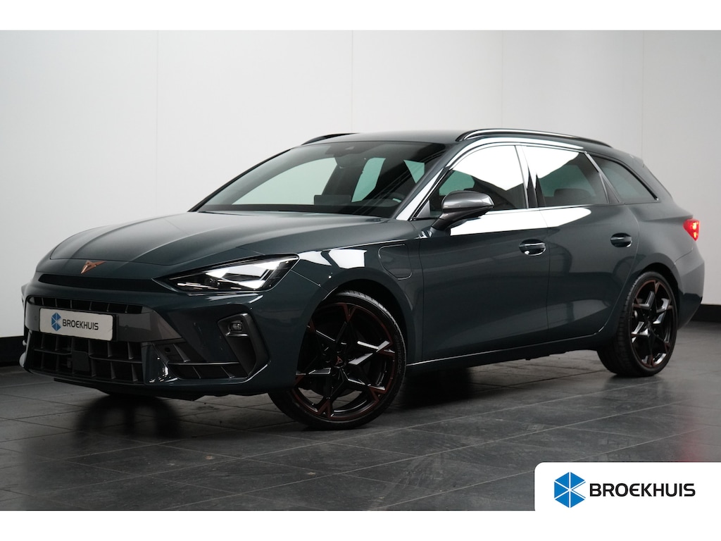CUPRA Leon Sportstourer 1.5 272PK VZ e-Hybrid DSG-6 Performance | TREKHAAK | NAVIGATIE | MATRIX LED | SENNHEISER SOUND | CAMERA | 19 INCH