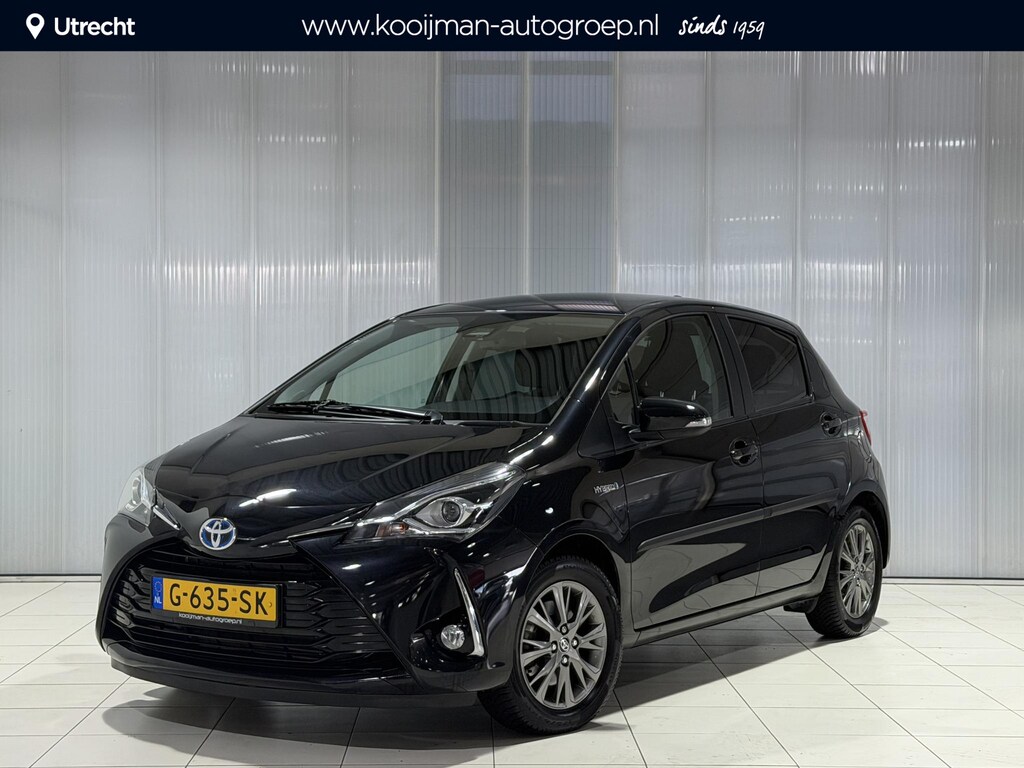 Toyota Yaris 1.5 Hybrid Dynamic Trekhaak , All Season banden , Camera , Orgineel NL auto , Dealer onderhouden