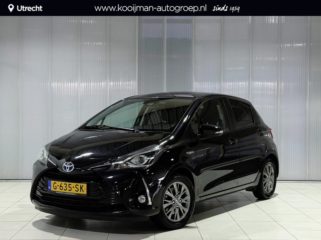 Toyota Yaris 1.5 Hybrid Dynamic Trekhaak , All Season banden , Camera , Orgineel NL auto , Dealer onderhouden