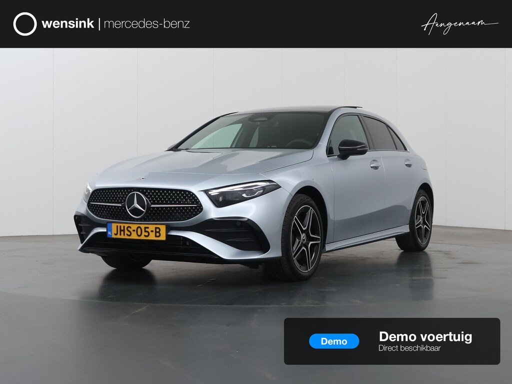 Mercedes-Benz A-klasse 250e Business Solution AMG | Panoramaschuifdak | Stoelverwarming | Achteruitrijcamera |  MULTIBEAM LED | Nightpakket |