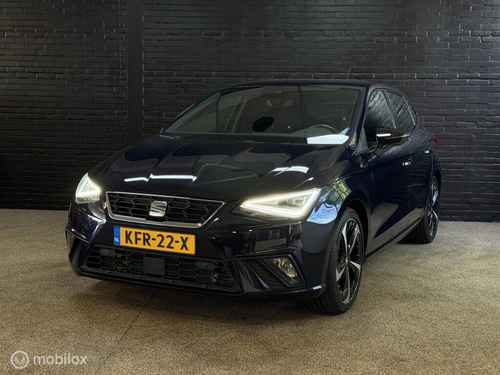 SEAT Ibiza 1.0 EcoTSI FR 110pk * 6-bak * Virtual * Carplay *
