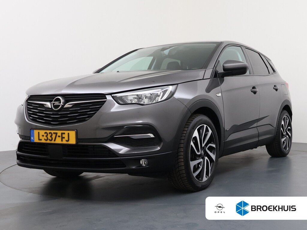 Opel Grandland X 1.6 Turbo Hybrid Business Edition / Navigatie / Camera / Parkeersensoren / ECC / Carplay / 18'' LMV