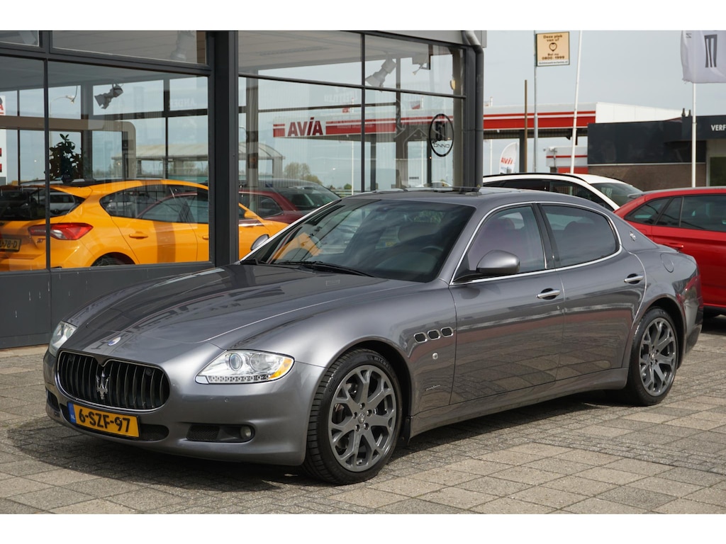 Maserati 4200 GT Quattroporte 4.2 Executive