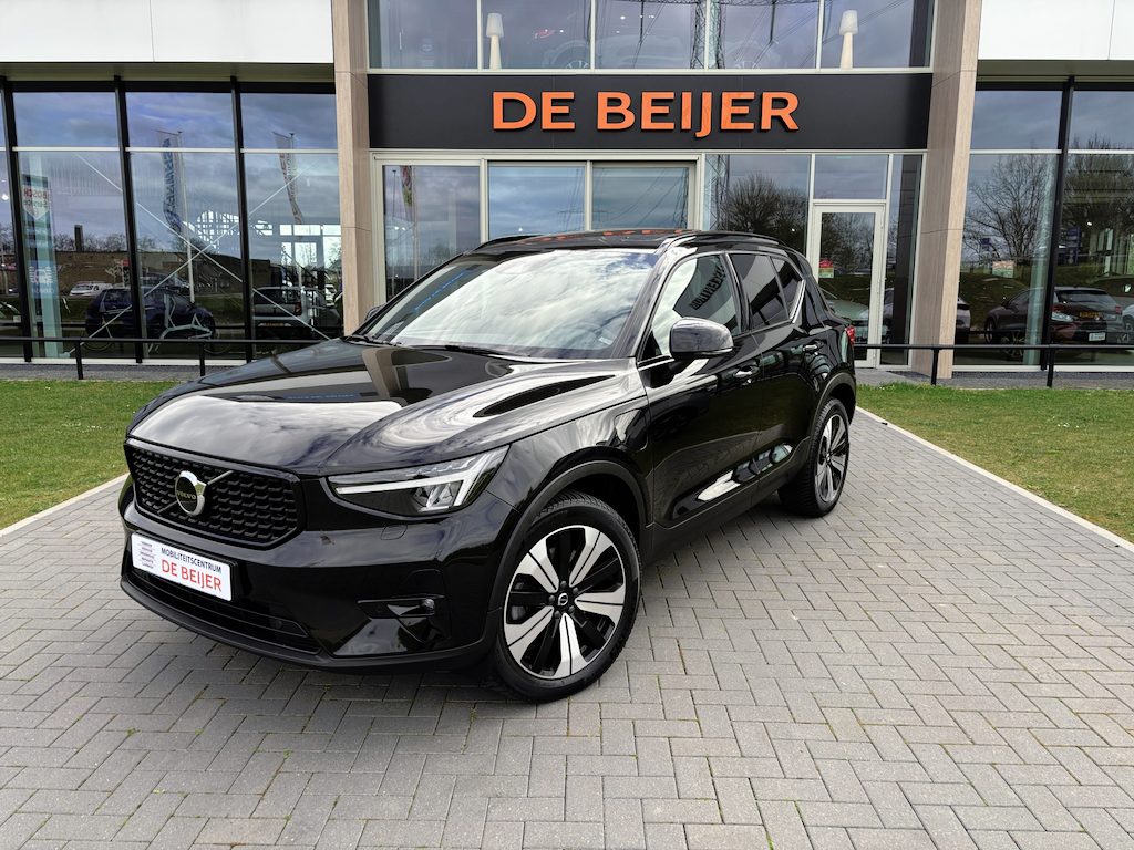 Volvo XC40 1.5 T4 Plug-in hybrid Ultimate Dark Pano dak I Navi I Camera