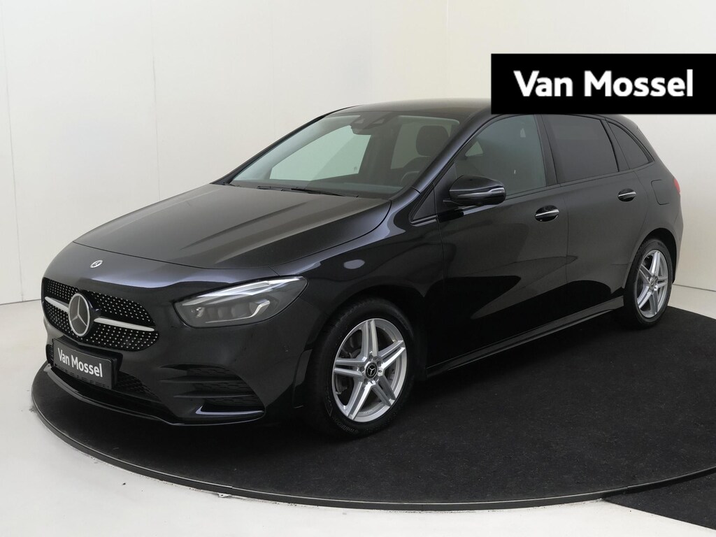 Mercedes-Benz B-klasse 250e AMG Line 218PK | Navigatie | Apple & Android Carplay | Climate Control | Wildscreen | Ambiance Verlichting | Stoelverwarming | Adaptive Cruise Control | Elek. Wegklapbare Trekhaak |
