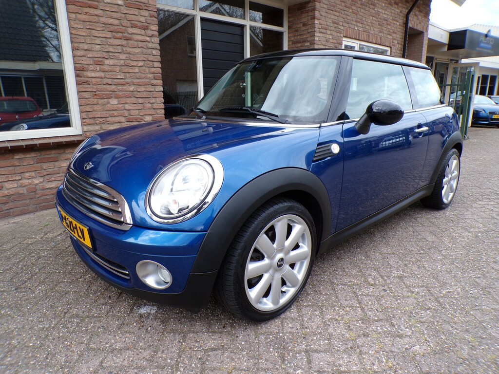 MINI Cooper Mini 1.6 Half Leder / Navi