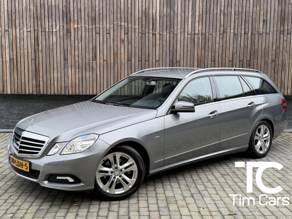 Mercedes-Benz E-klasse Estate 200 CGI Avantgarde Automaat | Unieke kilometerstand 90.163 NAP! | Half/leer | Bi-Xenon verlichting | Climate & cruise control Tempomat | Elektrisch bedienbare achterklep | Parkeersensoren voor en achter