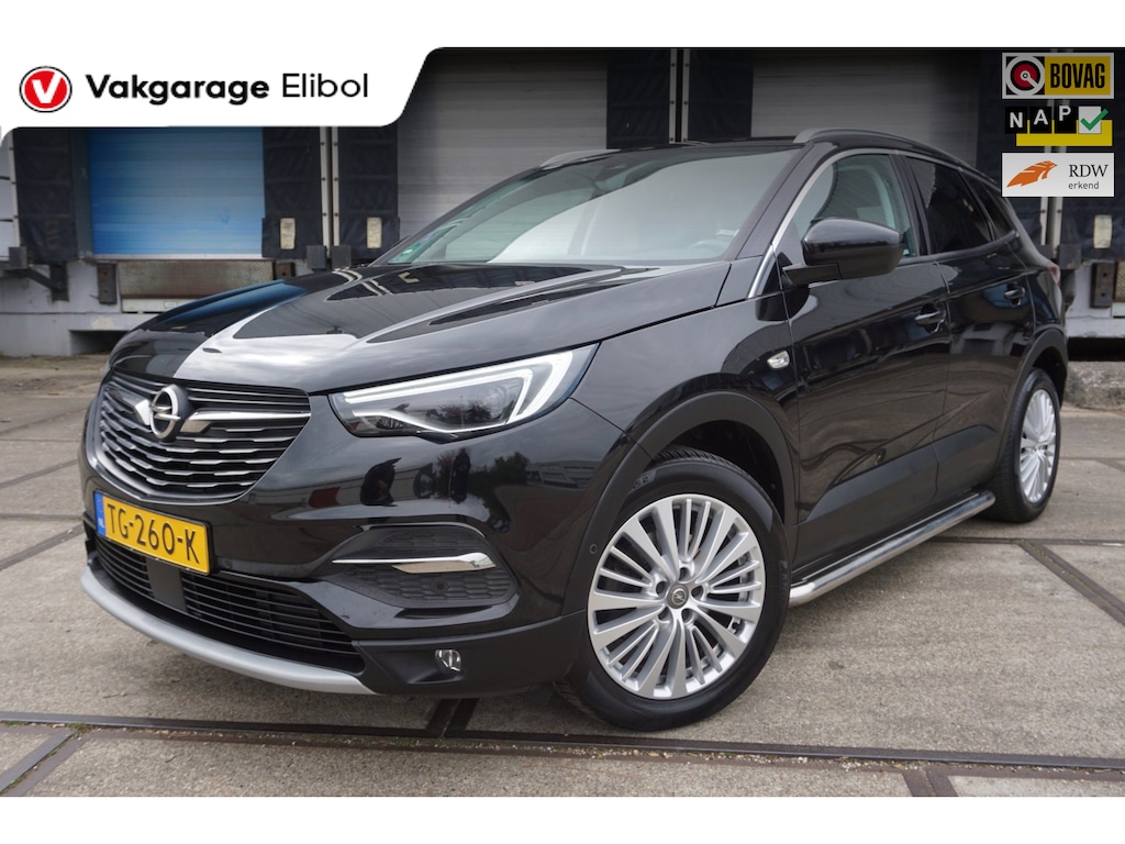 Opel Grandland X 1.2 Turbo Business Executive