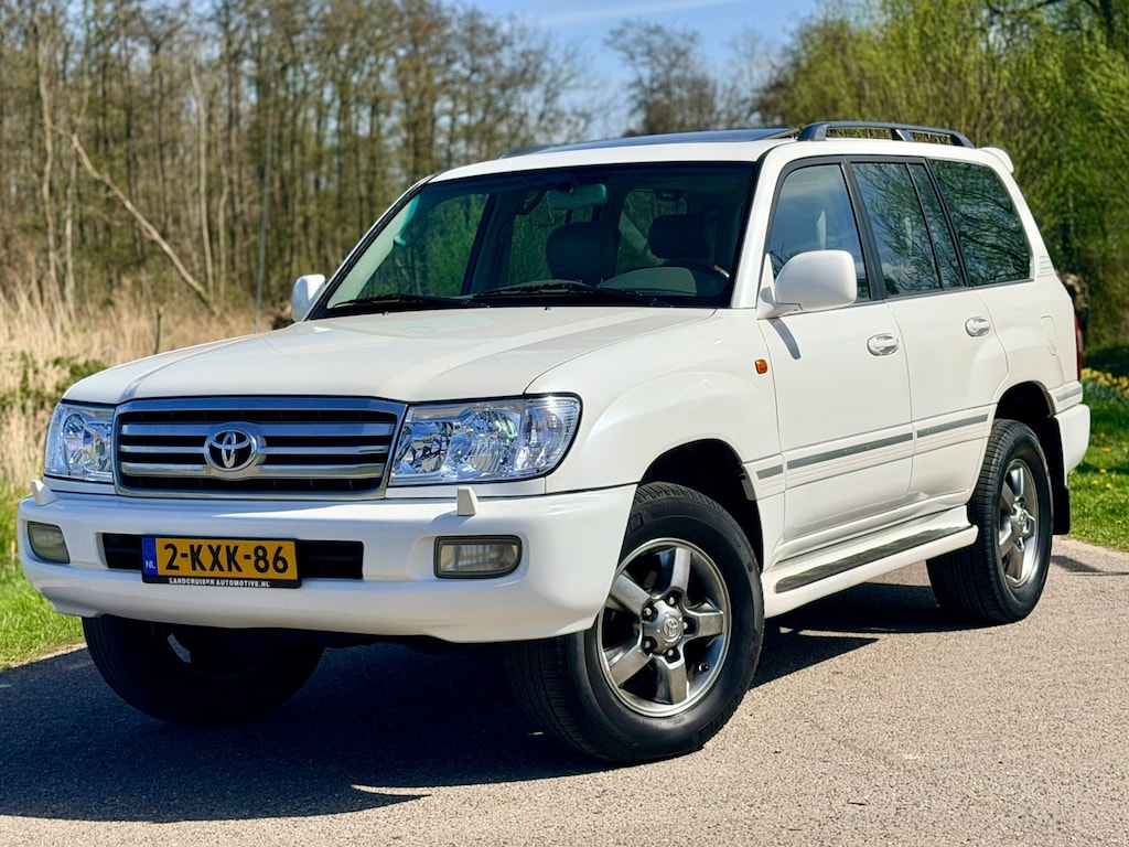Toyota Land Cruiser Cruiser100 4.7i V8 Executive Leder 7PERS Youngtimer Clima Trekhaak PDC Schuifdak Perfect Onderhouden Cruise