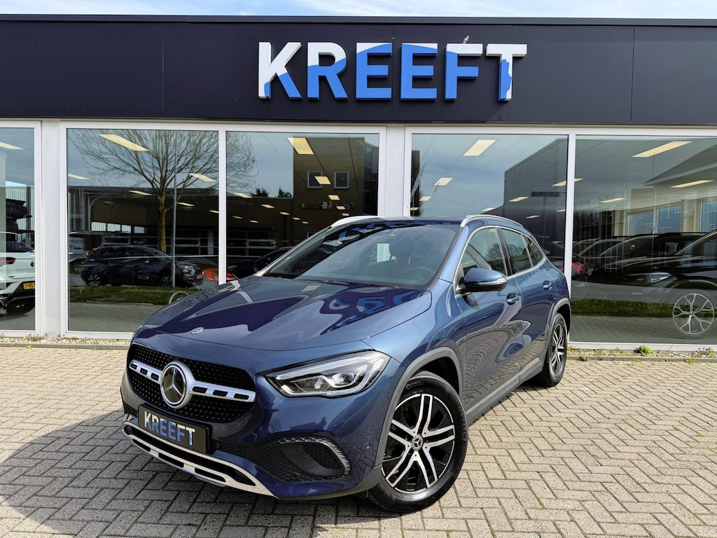 Mercedes-Benz GLA 250 e Business Solution Luxury Limited Assistentie pakket