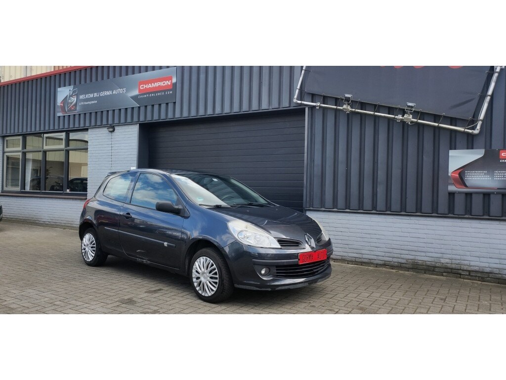 Renault Clio 1.2-16V Special Line