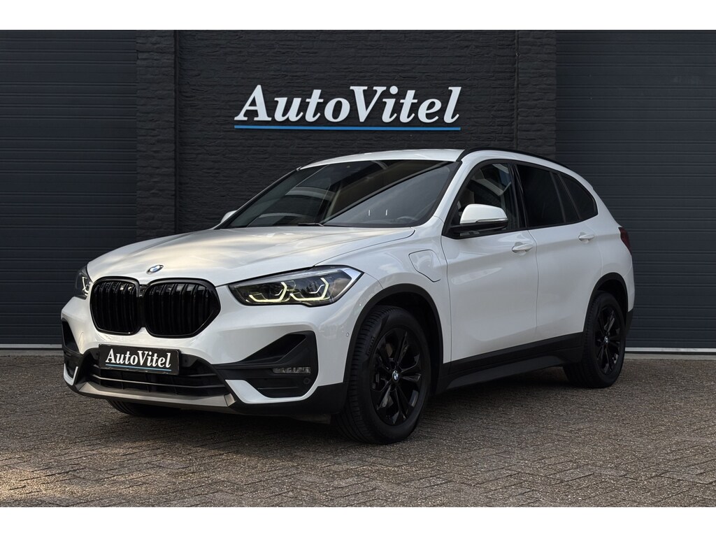 BMW X1 xDrive25e | Camera | Elektrische Klep | LED | PDC V + A | 35x op voorraad