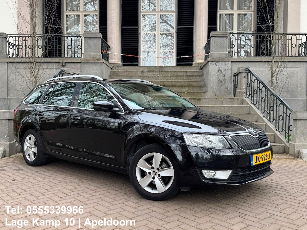 Skoda Octavia Combi 1.6 TDI Navi Leder EURO6 Climate Cruise Ctr Stoelverwarming Pdc Full Options