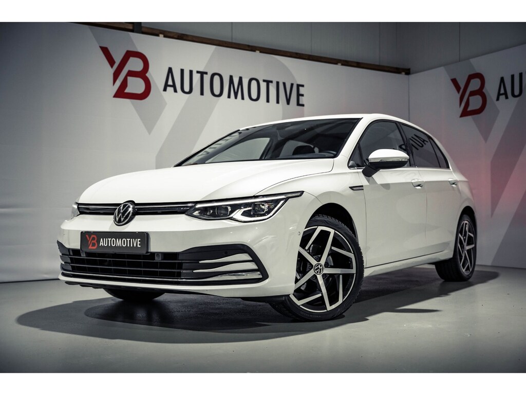 Volkswagen Golf 1.5 eTSI Style
