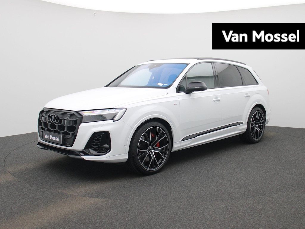 Audi Q7 60 TFSI e quattro Pro Line S Competition 490 PK l Adaptive cruise control l Glazen panoramadak l Bang & Olufsen Advanced 3D l Dodehoekdetectie l 360 graden camera l Luchtvering l Stoelverwarming voor en achter l Head-up display l HD-matrix l Elektr. voorst. geheugen best. l Trekhaak l Alarm klasse III l Optiekpakket zwart plus l Navigatie l Climate control