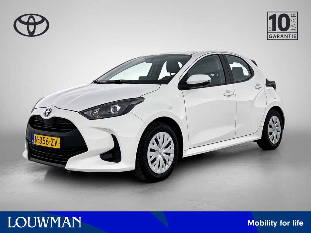 Toyota Yaris 1.5 Hybrid Active | BTW Voertuig | Dealer onderhouden | Apple CarPlay/Android Auto | Cruise Control Adaptive | achteruitrijcamera | Climate Control |